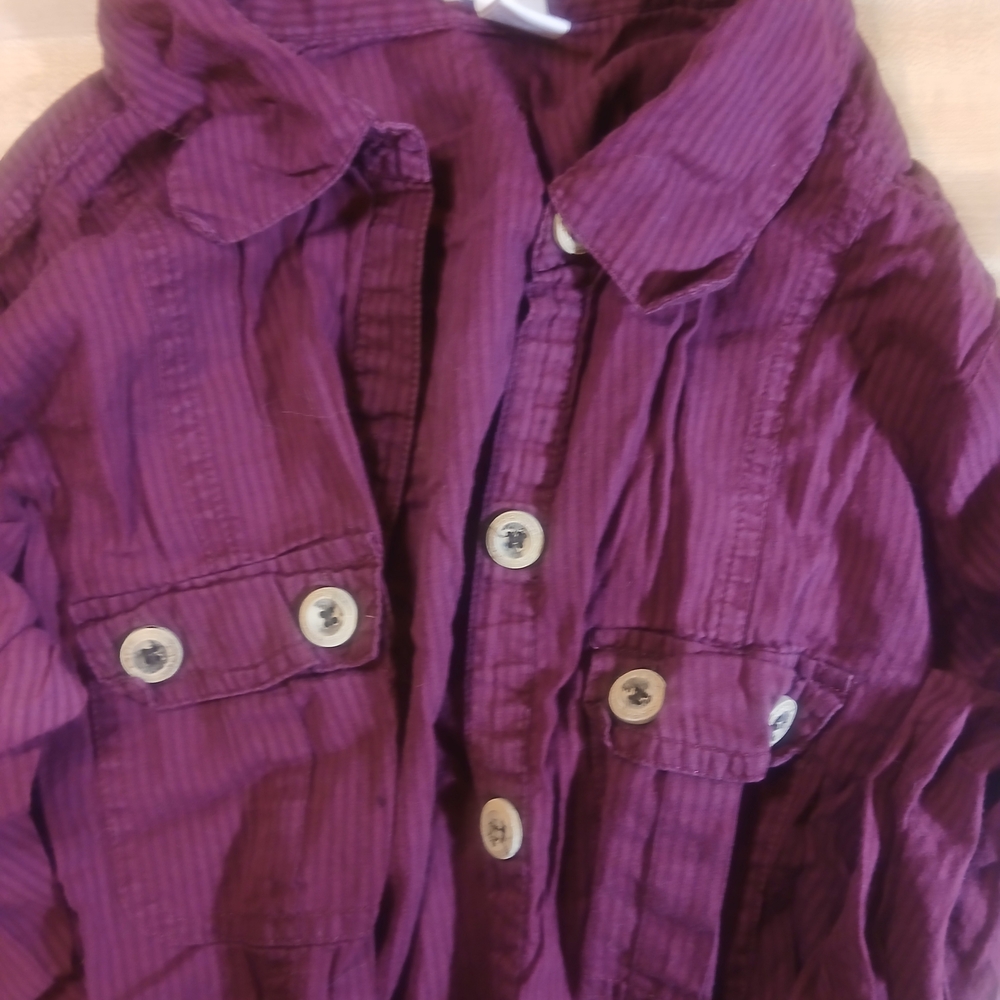 Maurices Button‎ Front Blouse Maroon Burgundy Knot Front Long Sleeved Women's S